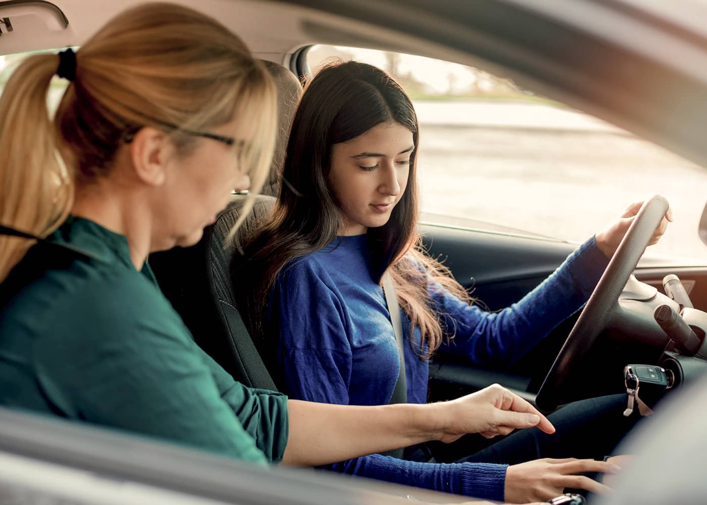 driving course student driving instructor