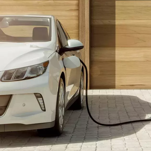 charging electric car